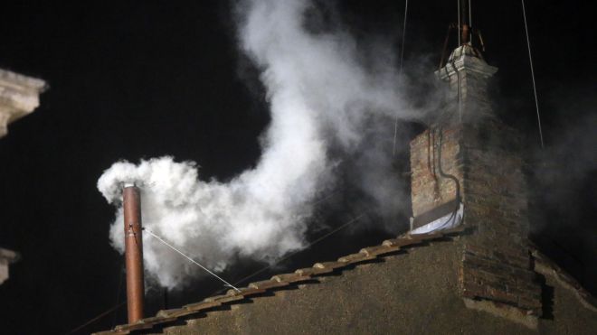 Vatican PopeWhiteSmoke313