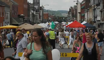 AACphoto2009-smaller_001