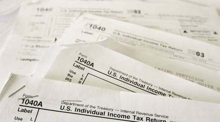 California Tax Payers Rush To Meet Tax Filing Deadline